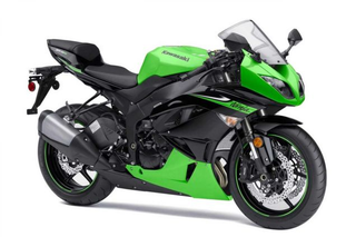 Illustration for article titled Why you shouldn't get a sport bike as your first bike.
